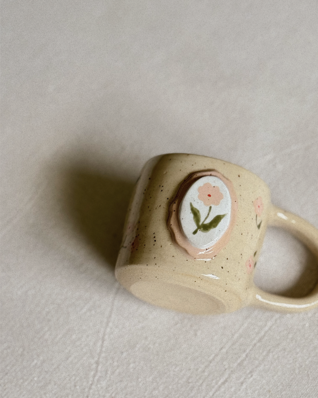 Floral Frame Mug - Pink