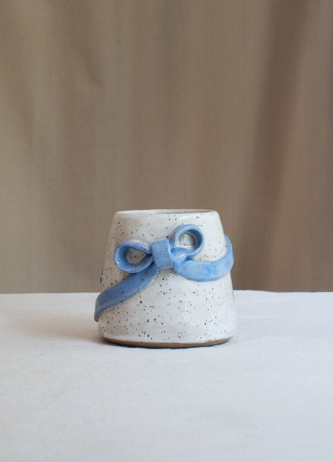 Ribbon Vase Blue