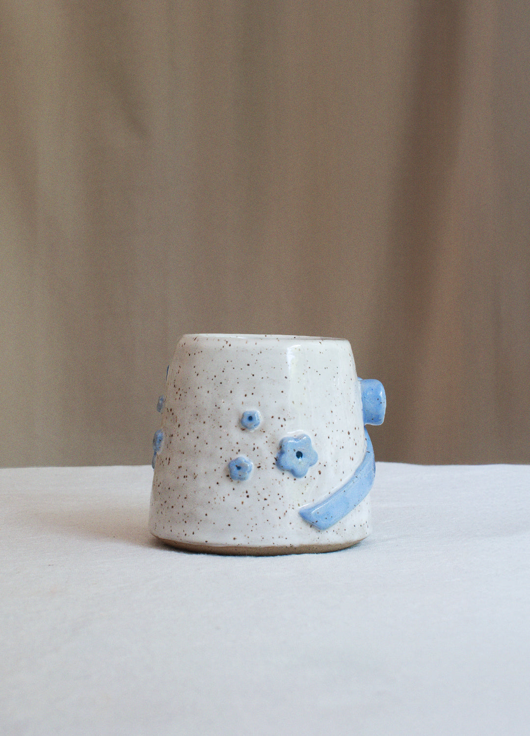 Ribbon Vase Blue