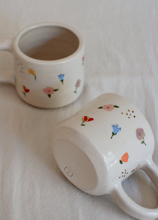 Wild Petals Gold Mug