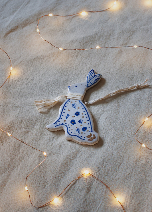 Bunny Ornament - White & Gold Scarf