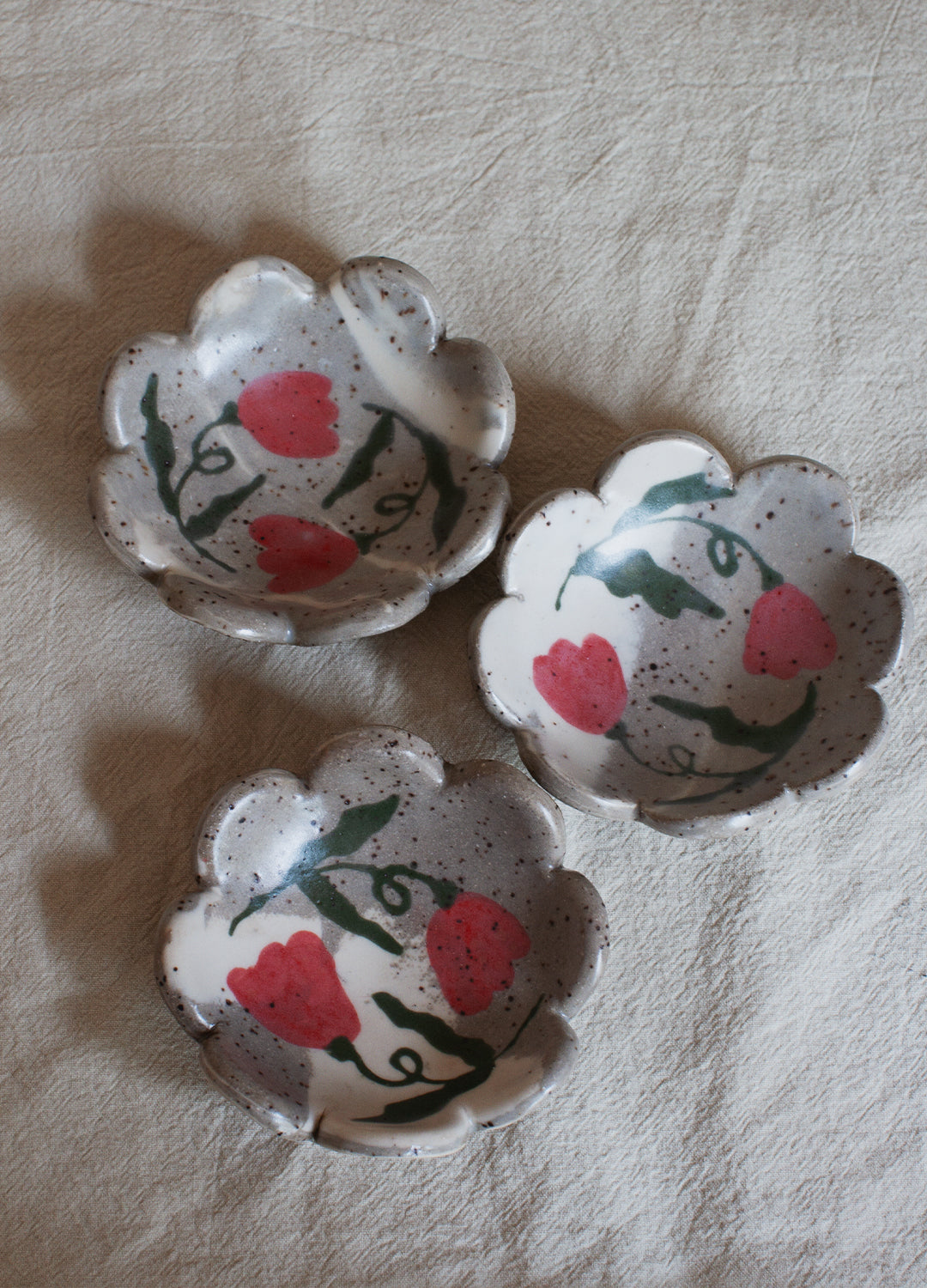 Red Double Flowers Ring Dish