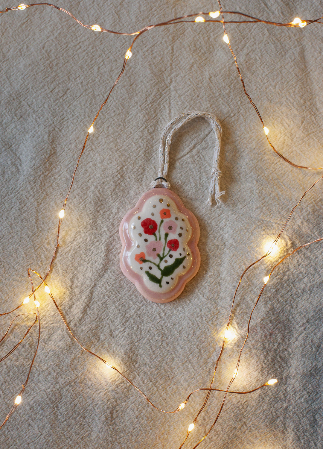 Frame Red & Pink Floral Ornament