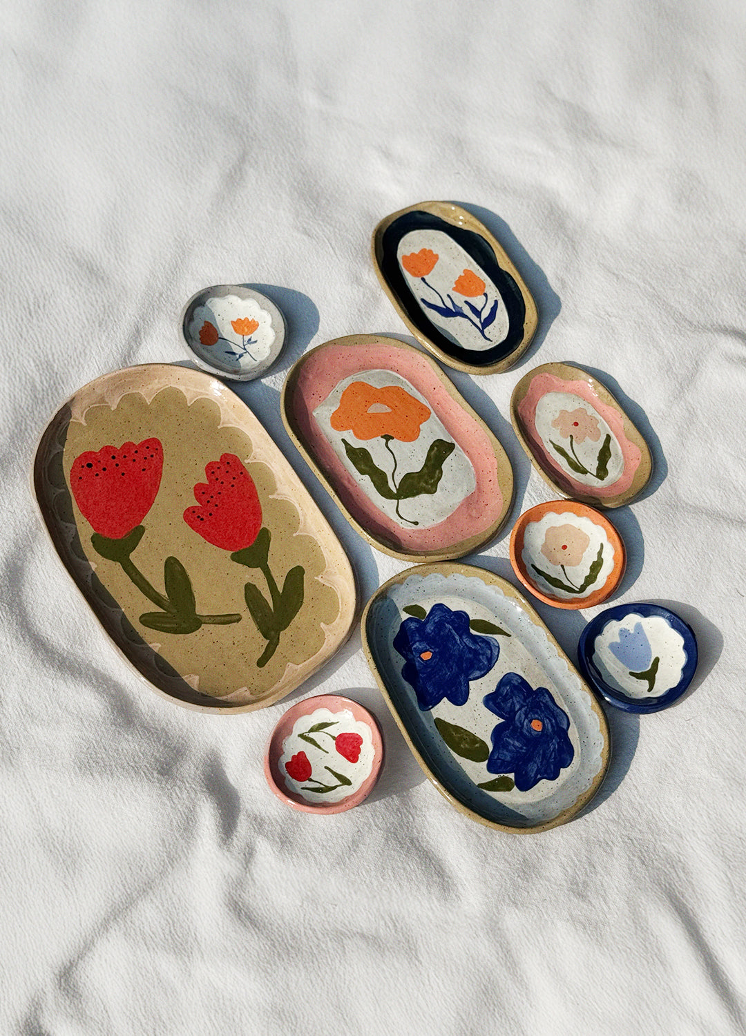 Plates & Dishes
