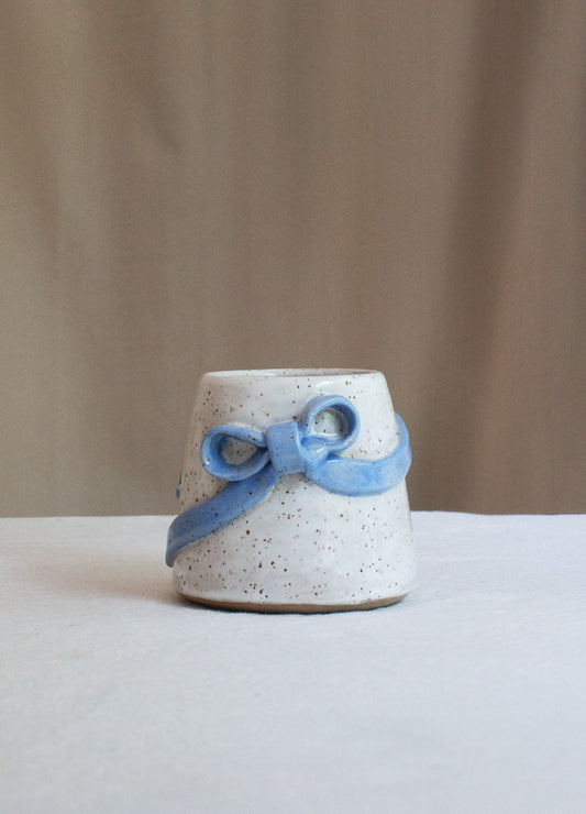 Ribbon Vase Blue
