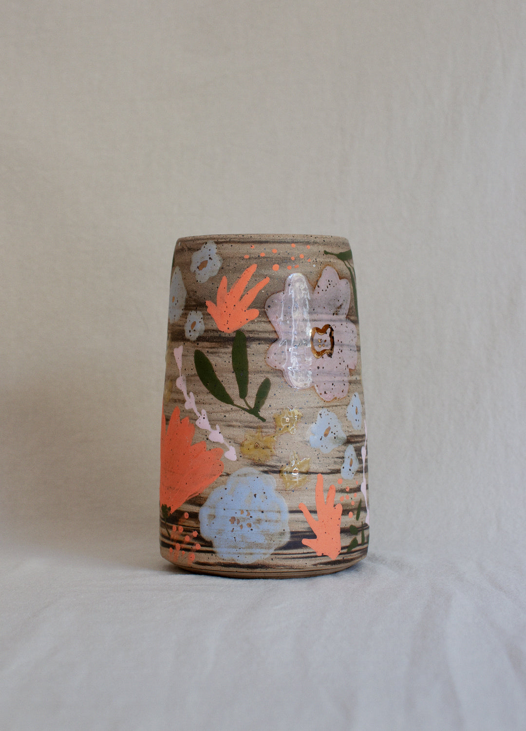 Field Of Flowers Vase 002