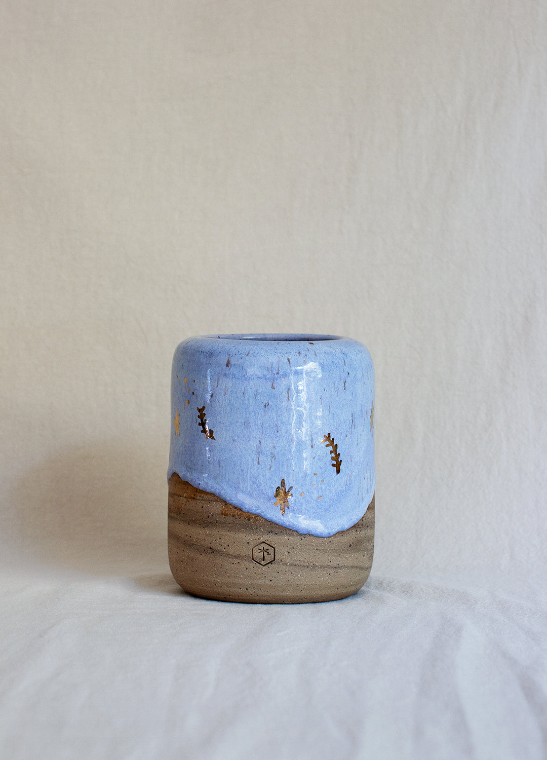 Slush Blue Gold Vase 001