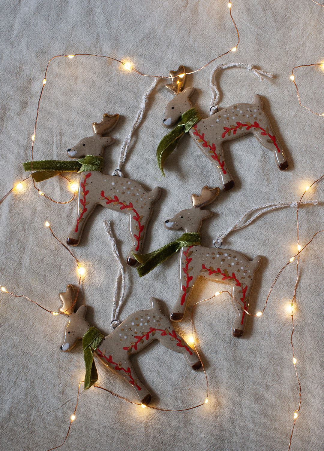 Reindeer Ornament - Green Scarf