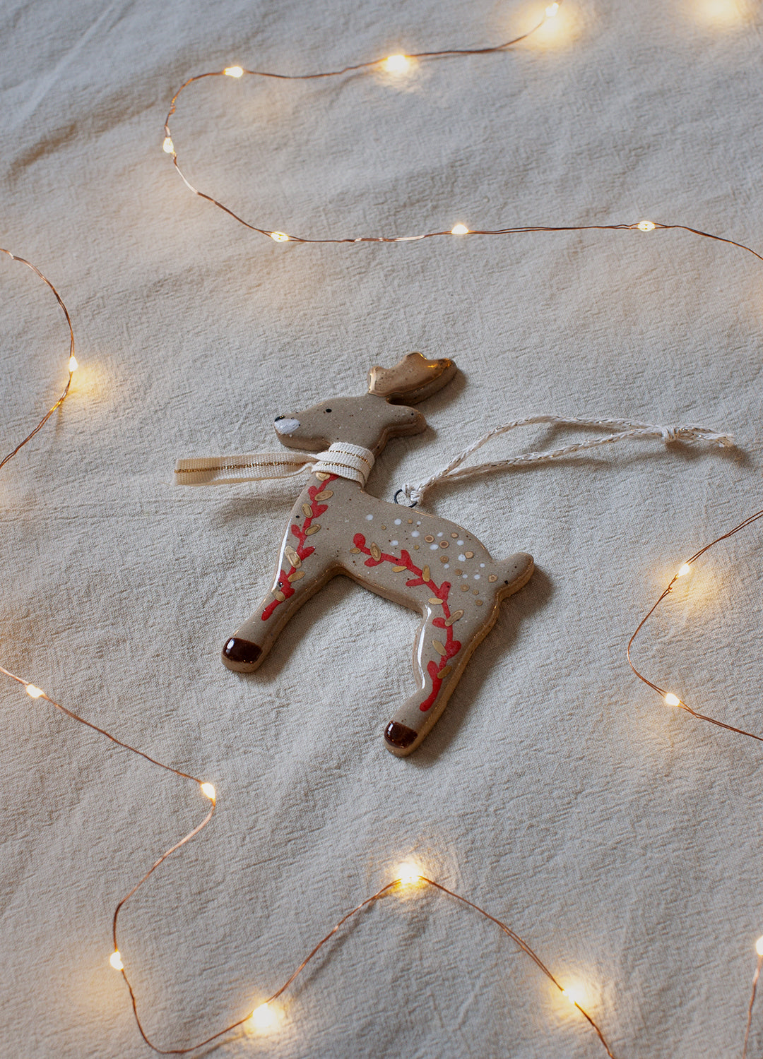 Reindeer Ornament - White & Gold Scarf